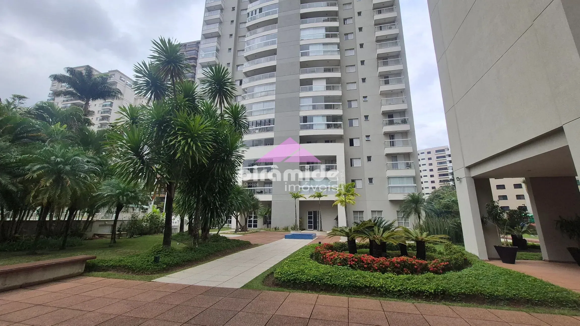 Apartamento, 3 quartos, 154 m² - Foto 1