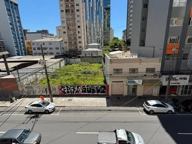 Apartamento 1 quarto e 1 banheiro, à venda, no bairro Centro em Curitiba