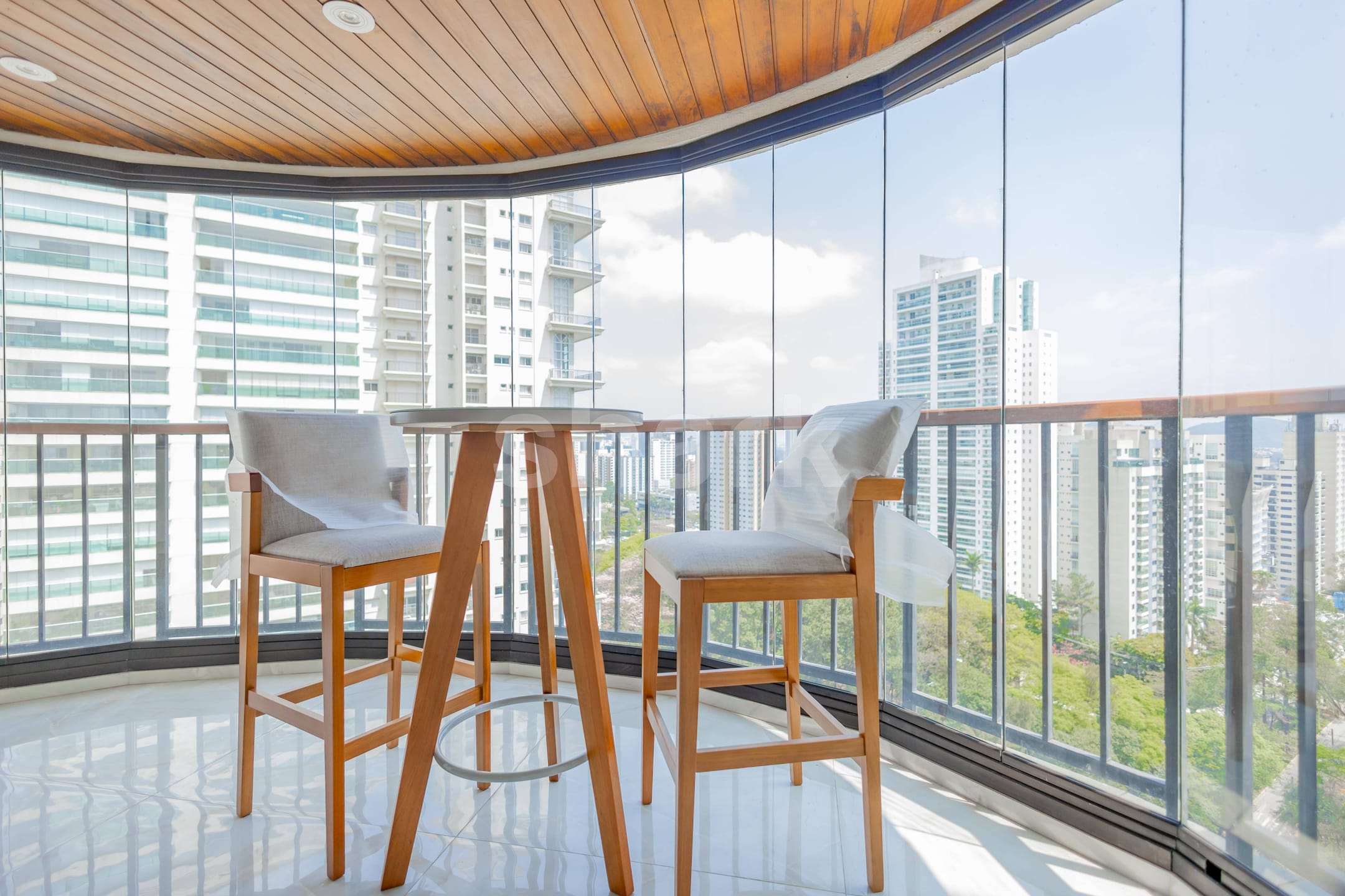 Apartamento em Alphaville Centro Empresarial — foto 3