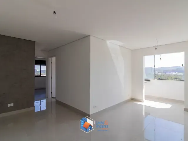 Apartamento com 67m² 2 quartos e 2 banheiros, à venda, no bairro Centro em Atibaia