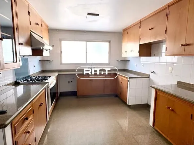 Apartamento com 278m² 4 quartos e 4 banheiros, à venda, no bairro Cambuí em Campinas