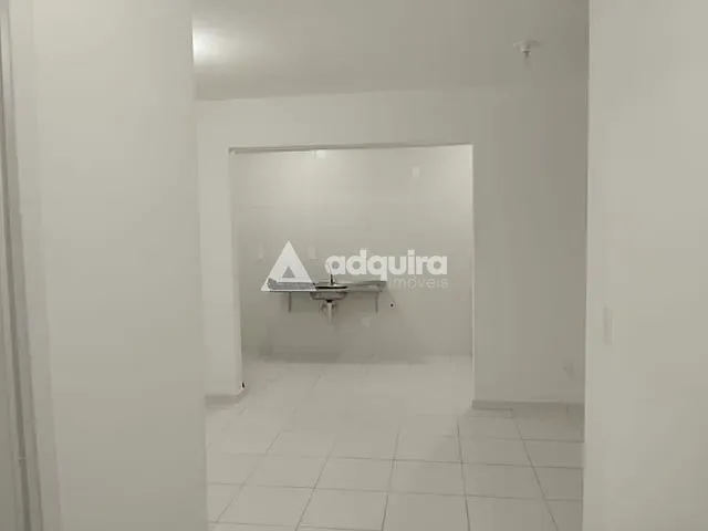 Apartamento com 58m² 2 quartos e 1 banheiro, à venda, no bairro Uvaranas em Ponta Grossa
