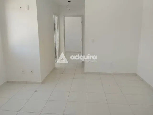 Apartamento com 58m² 2 quartos e 1 banheiro, à venda, no bairro Uvaranas em Ponta Grossa