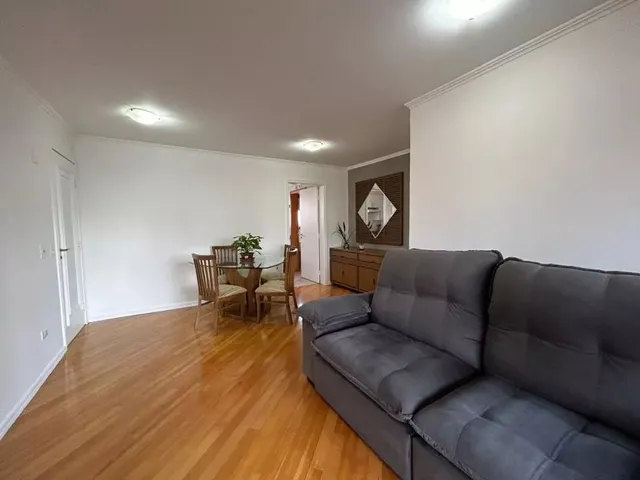 Apartamento 3 quartos e 3 banheiros, para alugar, no bairro Bigorrilho em Curitiba