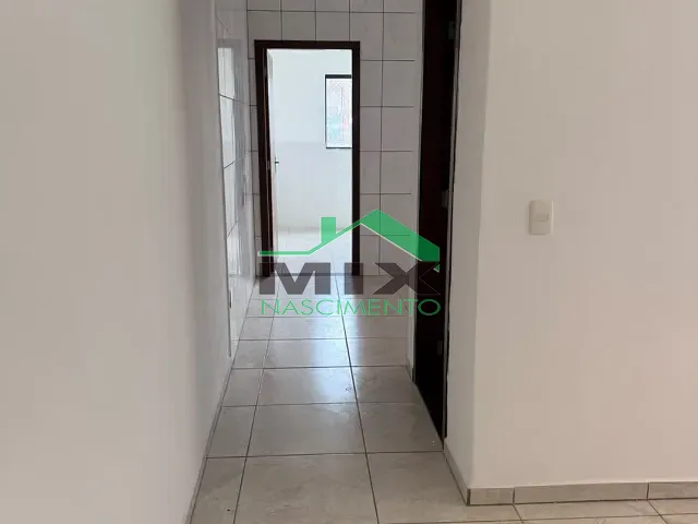 Apartamento com 55m² 2 quartos e 1 banheiro, para alugar, no bairro Taboão em Diadema