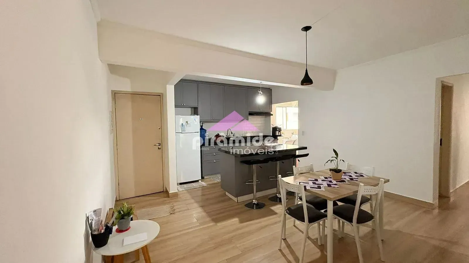 Apartamento, 3 quartos, 95 m² - Foto 2