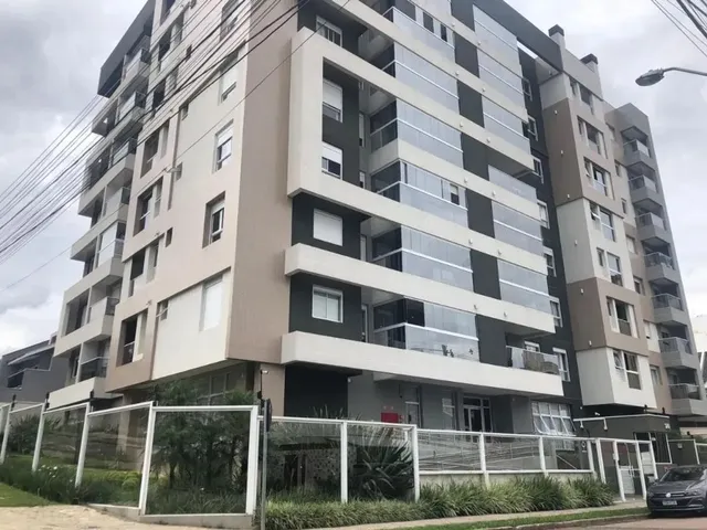 Apartamento 3 quartos e 3 banheiros, para alugar, no bairro Cabral em Curitiba