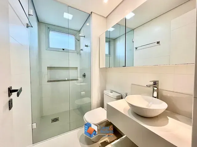 Apartamento com 25000m² 3 quartos e 2 banheiros, à venda, no bairro Praia Brava de Itajaí em Itajaí