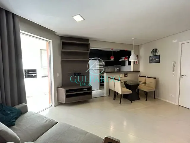 Apartamento com 105m² 3 quartos e 2 banheiros, para alugar, no bairro Gleba Fazenda Palhano em Londrina