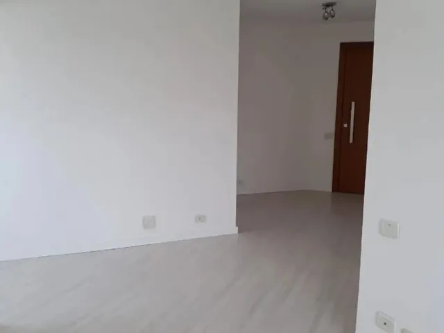 Apartamento 1 quarto e 1 banheiro, para alugar, no bairro Bigorrilho em Curitiba