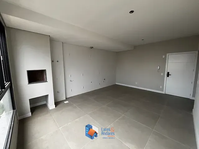 Apartamento com 68m² 2 quartos e 3 banheiros, à venda, no bairro Ingleses do Rio Vermelho em Florianópolis