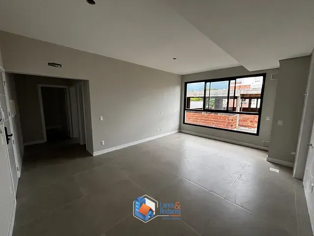 Apartamento com 68m² 2 quartos e 3 banheiros, à venda, no bairro Ingleses do Rio Vermelho em Florianópolis