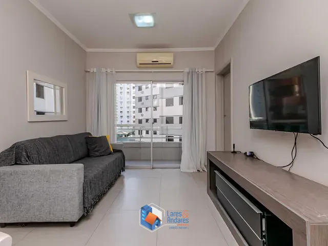 Apartamento com 82m² 2 quartos e 1 banheiro, à venda, no bairro Centro em Balneário Camboriú