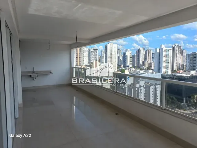 Apartamento com 225m² 3 quartos e 6 banheiros, à venda, no bairro Setor Bueno em Goiânia