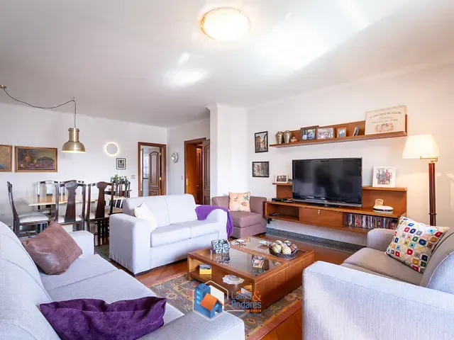 Apartamento com 600m² 4 quartos e 3 banheiros, à venda, no bairro Vila Bastos em Santo André