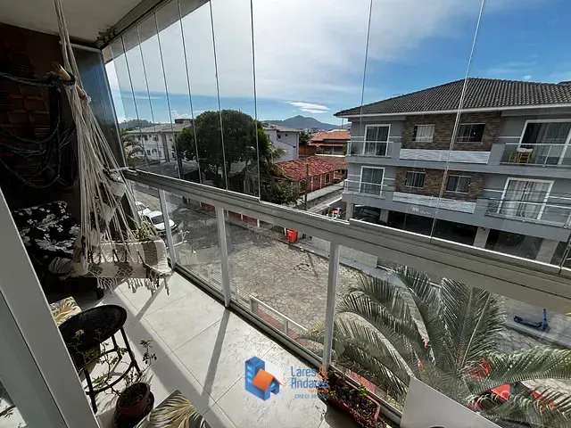 Apartamento com 400m² 2 quartos e 2 banheiros, à venda, no bairro Ingleses do Rio Vermelho em Florianópolis
