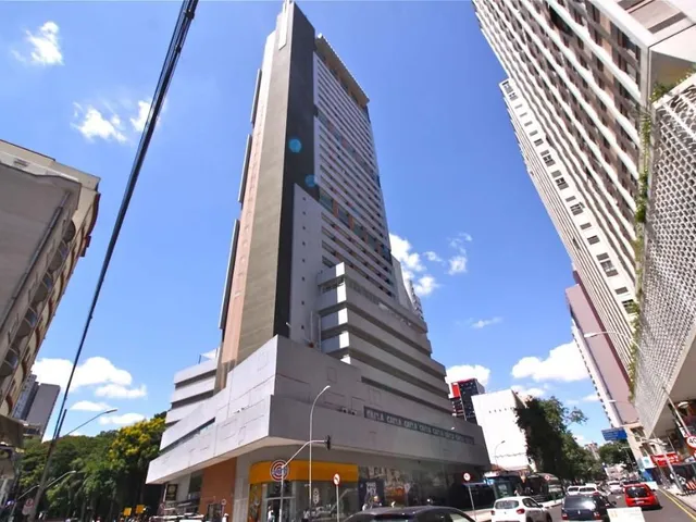 Apartamento 1 quarto e 1 banheiro, para alugar, no bairro Centro em Curitiba