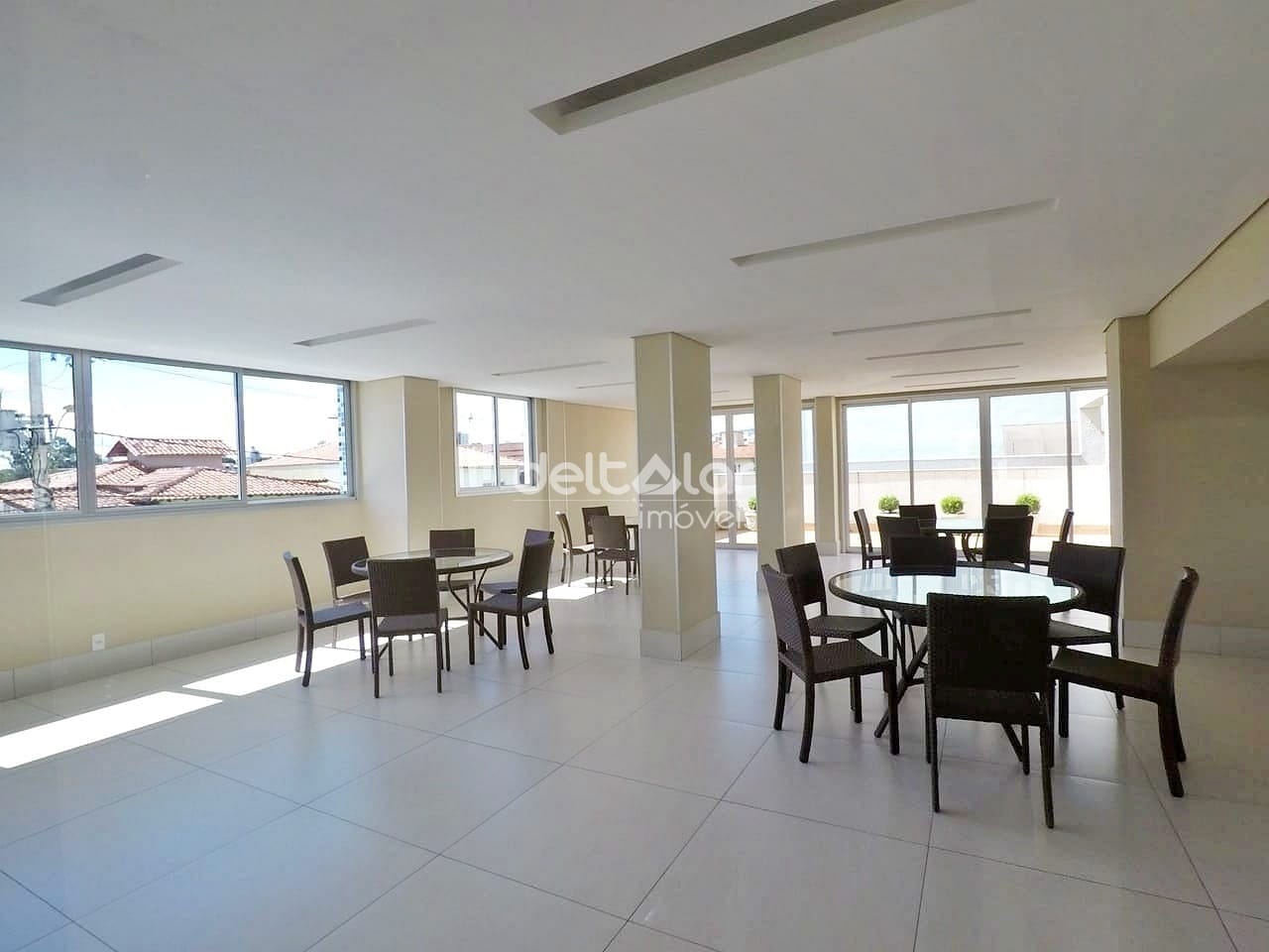 Apartamento para alugar com 2 quartos, 65m² - Foto 33