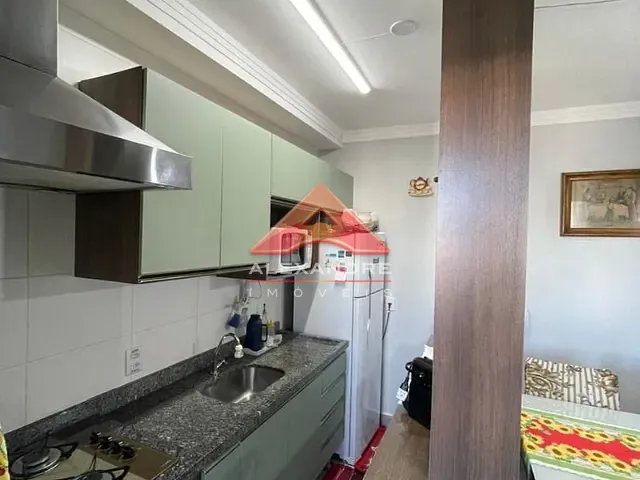 Apartamento 2 quartos e 1 banheiro, à venda, no bairro Vila Industrial em São José dos Campos