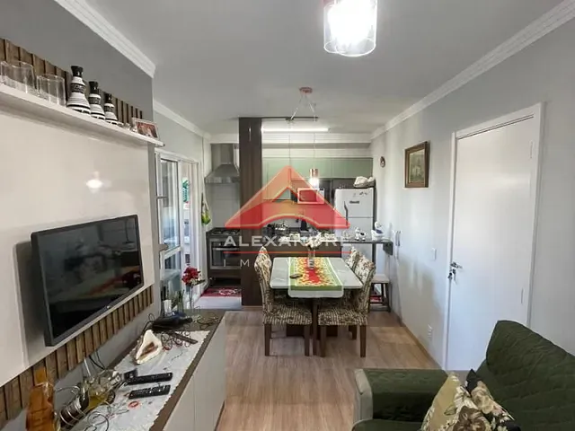 Apartamento 2 quartos e 1 banheiro, à venda, no bairro Vila Industrial em São José dos Campos