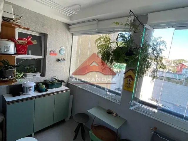 Apartamento 2 quartos e 1 banheiro, à venda, no bairro Vila Industrial em São José dos Campos