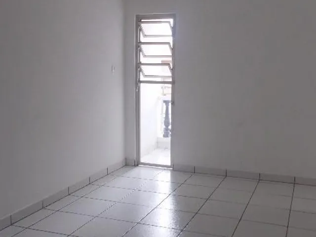 Apartamento 2 quartos e 1 banheiro, à venda, no bairro Água Verde em Curitiba