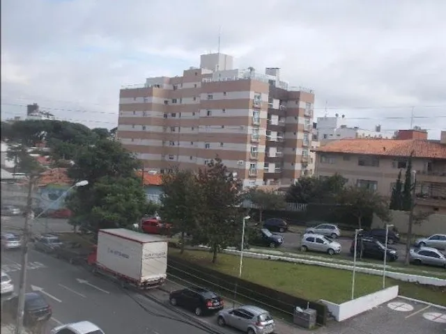 Apartamento 2 quartos e 1 banheiro, à venda, no bairro Água Verde em Curitiba