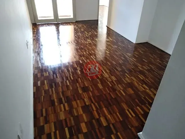 Apartamento 1 quarto e 1 banheiro, à venda, no bairro Cidade Baixa em Porto Alegre