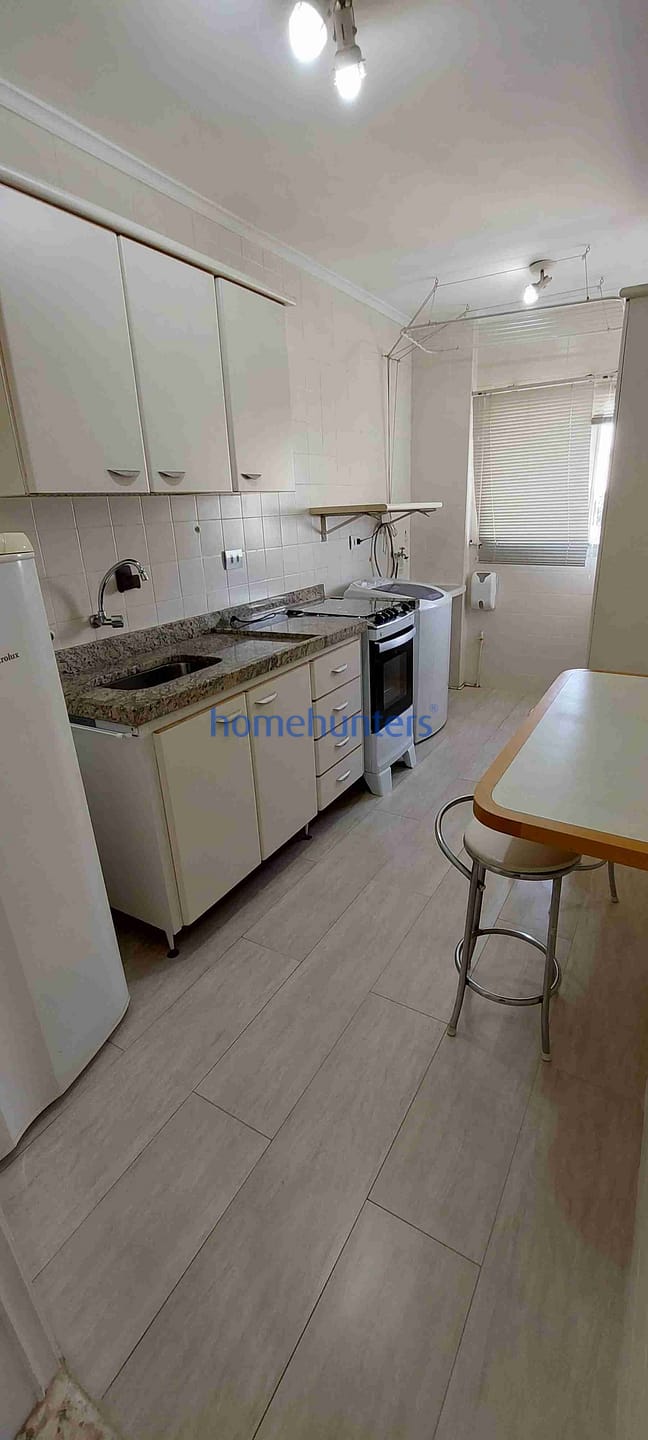 Apartamento para alugar com 1 quarto, 49m² - Foto 5