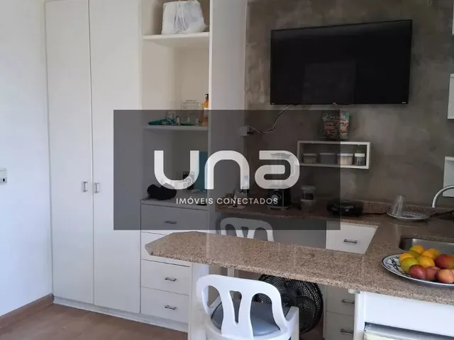 Apartamento 1 quarto e 1 banheiro, à venda, no bairro Alto da Rua XV em Curitiba