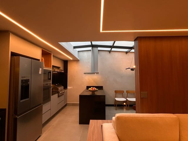 Apartamento 3 quartos e 4 banheiros, à venda, no bairro Itaim Bibi em São Paulo
