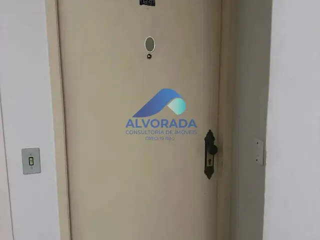 Apartamento com 10m² 3 quartos e 1 banheiro, para alugar, no bairro Monte Castelo em São José Dos Campos