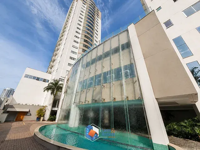 Apartamento com 72m² 2 quartos e 3 banheiros, à venda, no bairro Centro em Itajaí