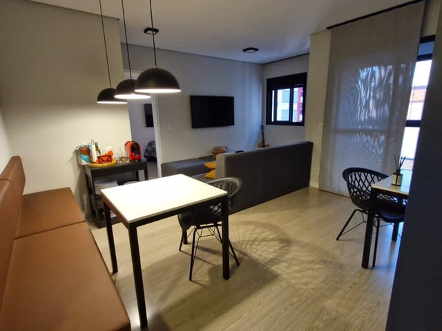 Apartamento 1 quarto e 2 banheiros, para alugar, no bairro Gleba Palhano em Londrina