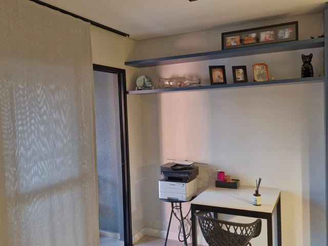 Apartamento 1 quarto e 2 banheiros, para alugar, no bairro Gleba Palhano em Londrina