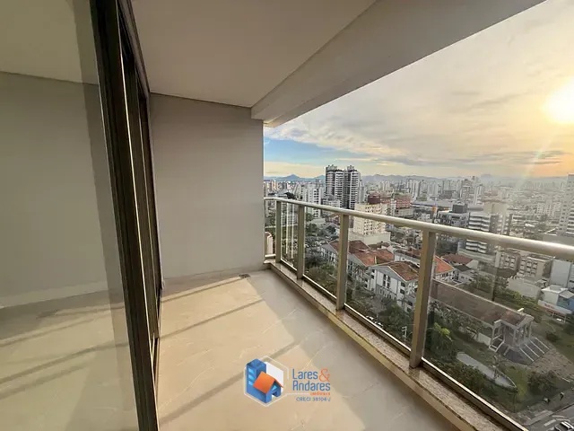 Apartamento com 95m² 3 quartos e 3 banheiros, à venda, no bairro Centro em Itajaí