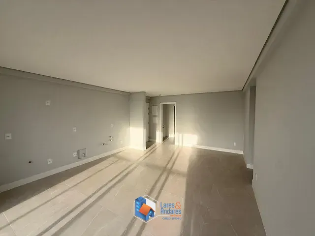 Apartamento com 95m² 3 quartos e 3 banheiros, à venda, no bairro Centro em Itajaí