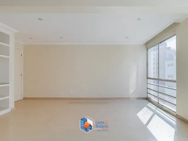 Apartamento com 111m² 2 quartos e 1 banheiro, à venda, no bairro Higienópolis em São Paulo