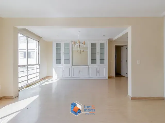 Apartamento com 111m² 2 quartos e 1 banheiro, à venda, no bairro Higienópolis em São Paulo