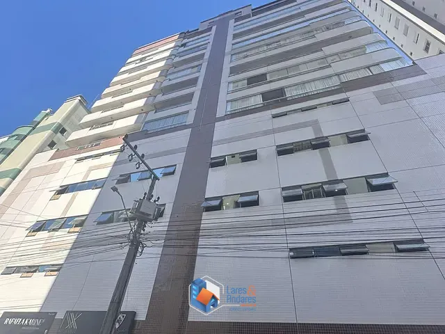 Apartamento com 121m² 3 quartos e 3 banheiros, à venda, no bairro Centro em Balneário Camboriú