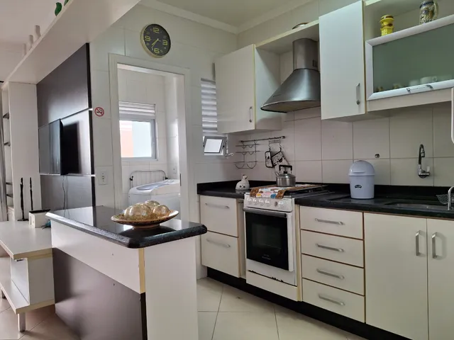 Foto do Apartamento - Apartamento para venda em Canasvieiras com 2 quartos, sendo 1 suíte, 71m² | Lares e Andares Imóveis