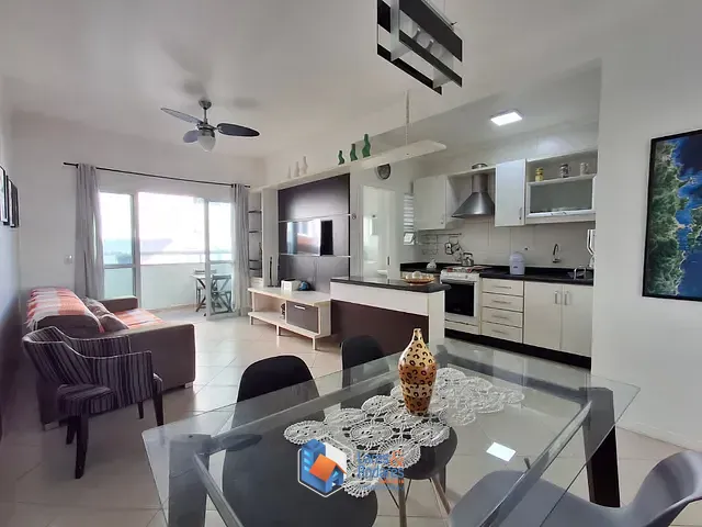 Apartamento com 975m² 2 quartos e 2 banheiros, à venda, no bairro Canasvieiras em Florianópolis