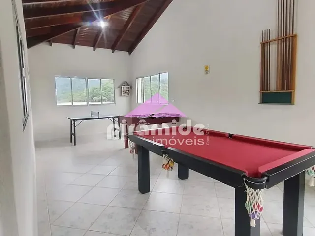Apartamento com 10m² 2 quartos e 1 banheiro, à venda, no bairro Massaguaçu em Caraguatatuba