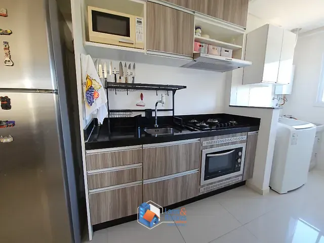 Apartamento com 2030m² 2 quartos e 3 banheiros, à venda, no bairro Canasvieiras em Florianópolis
