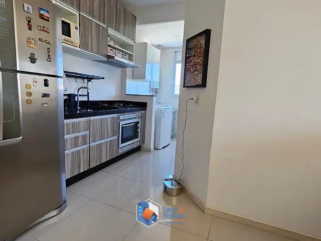 Apartamento com 2030m² 2 quartos e 3 banheiros, à venda, no bairro Canasvieiras em Florianópolis