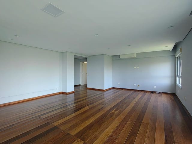 Apartamento com 187m² 3 quartos e 5 banheiros, à venda, no bairro Umuarama em Osasco