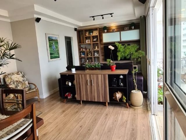 Apartamento 3 quartos e 3 banheiros, à venda, no bairro Jardim das Indústrias em São José dos Campos