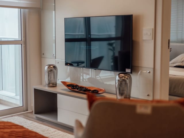 Decorado do Apartamento - Apartamento à venda, Gleba Palhano, Londrina, PR - Edifício JH Palhano - 1 Suíte - Sacada - Sala com 2 ambientes -  1 Vaga de Garagem | Guepardo Imob