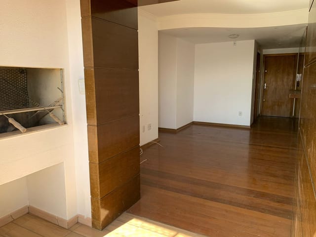 Apartamento com 115m² 3 quartos e 3 banheiros, à venda, no bairro Centro em Pelotas