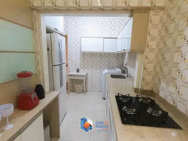 Apartamento com 178m² 4 quartos e 2 banheiros, à venda, no bairro Centro em Balneário Camboriú